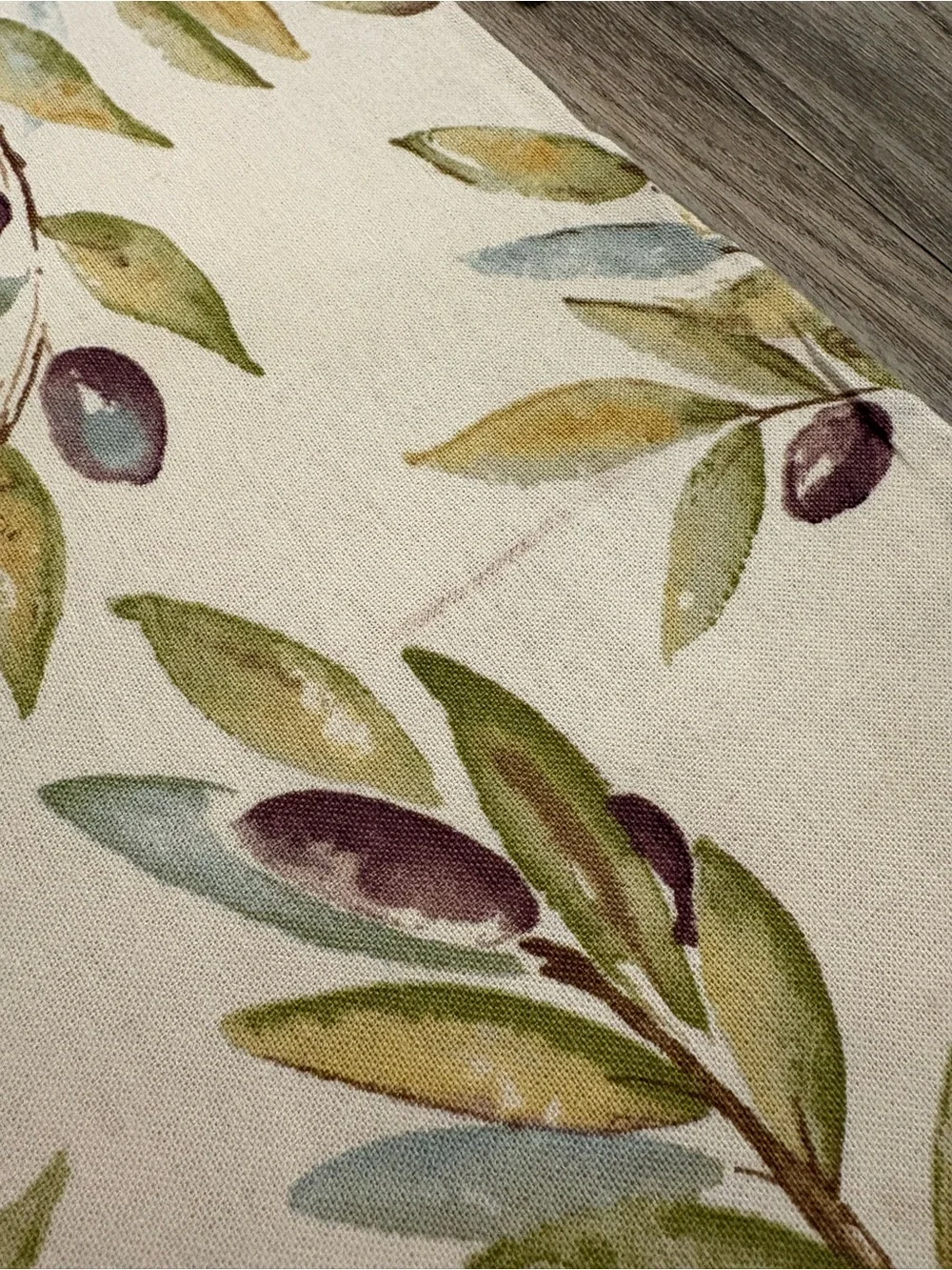 Pottery Barn Olive Branch 14x20 Cloth Placemats Set of 5 RARE & Hard to Find